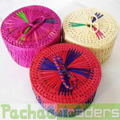 Panai Palm Leaf Peetal Round Return Gift Box With HANDLE Panai Palm Leaf Peetal Round Return Gift Box With HANDLE
